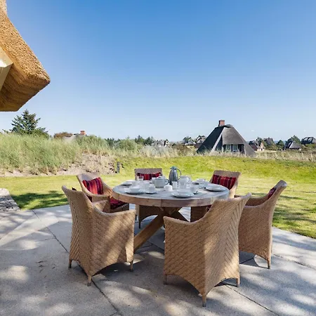 Lotte Holiday home *