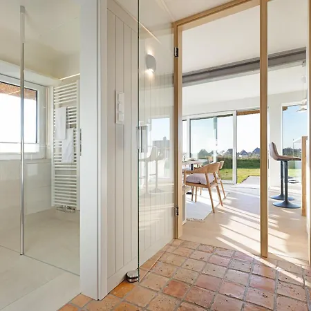 Lotte Holiday home
